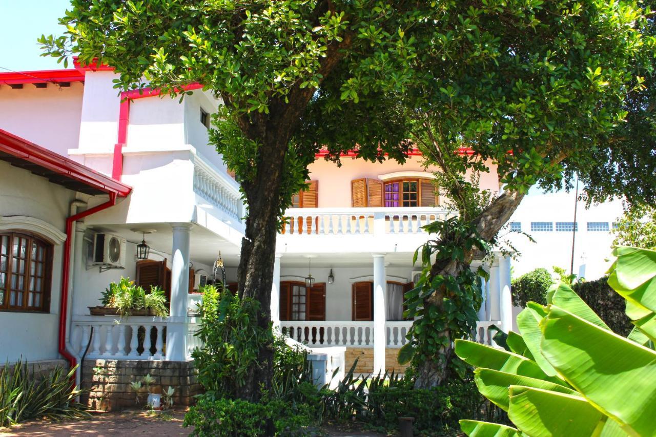 Ross Char Hotel أسونسيون المظهر الخارجي الصورة
