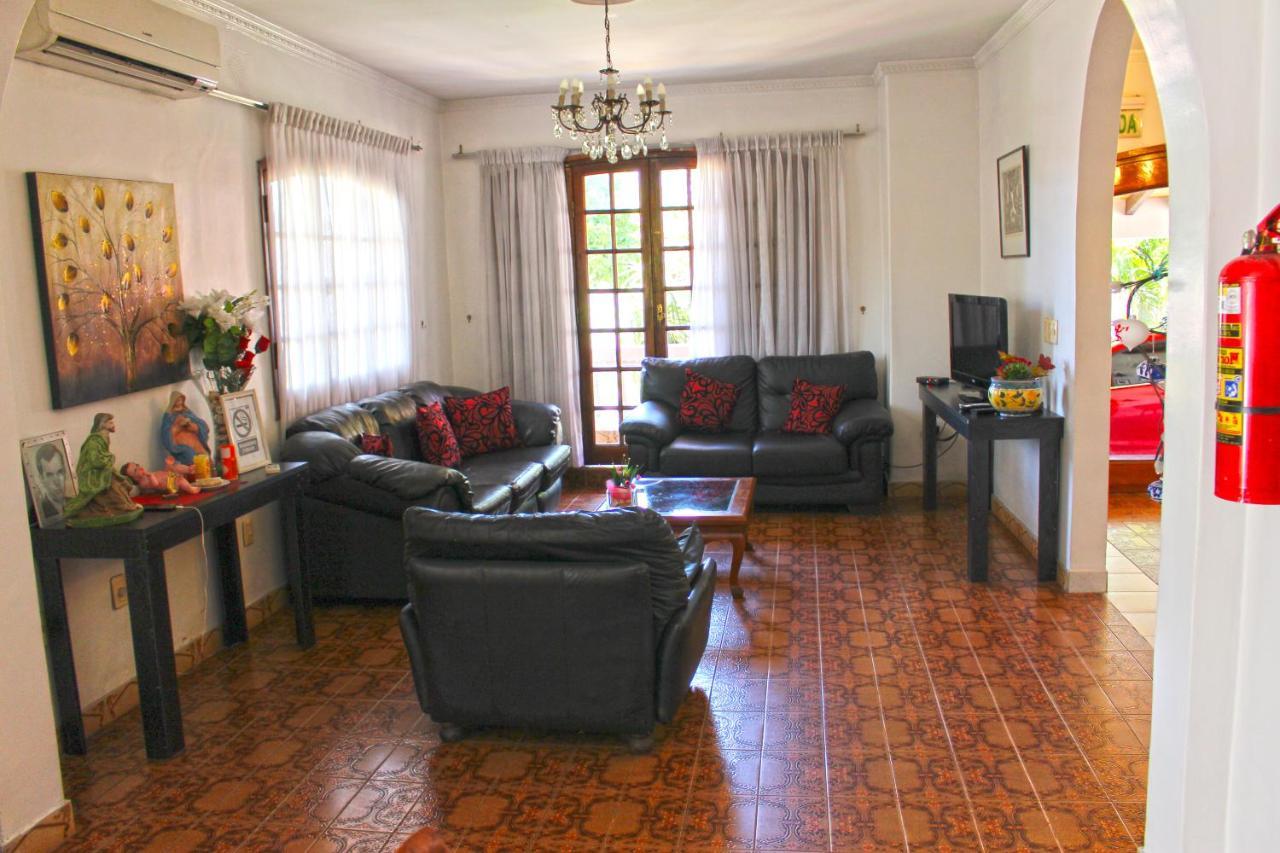 Ross Char Hotel أسونسيون المظهر الخارجي الصورة