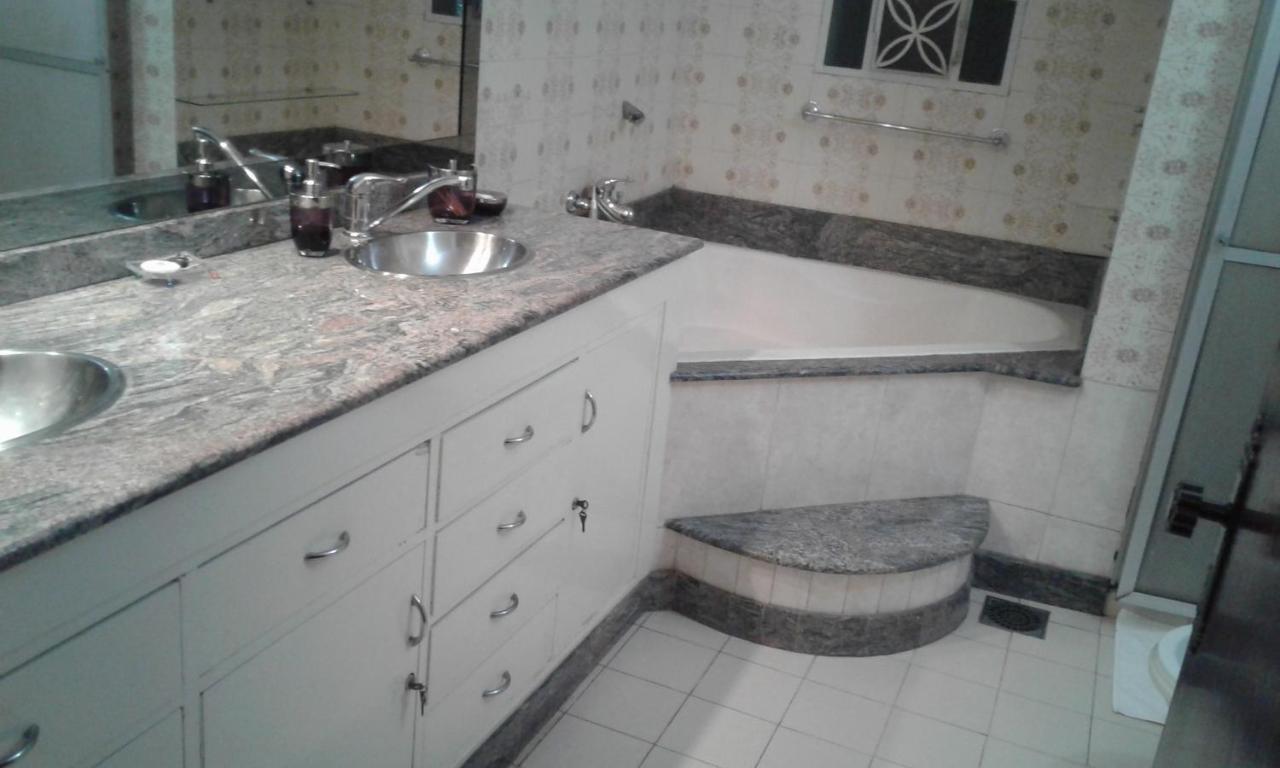 Ross Char Hotel أسونسيون المظهر الخارجي الصورة